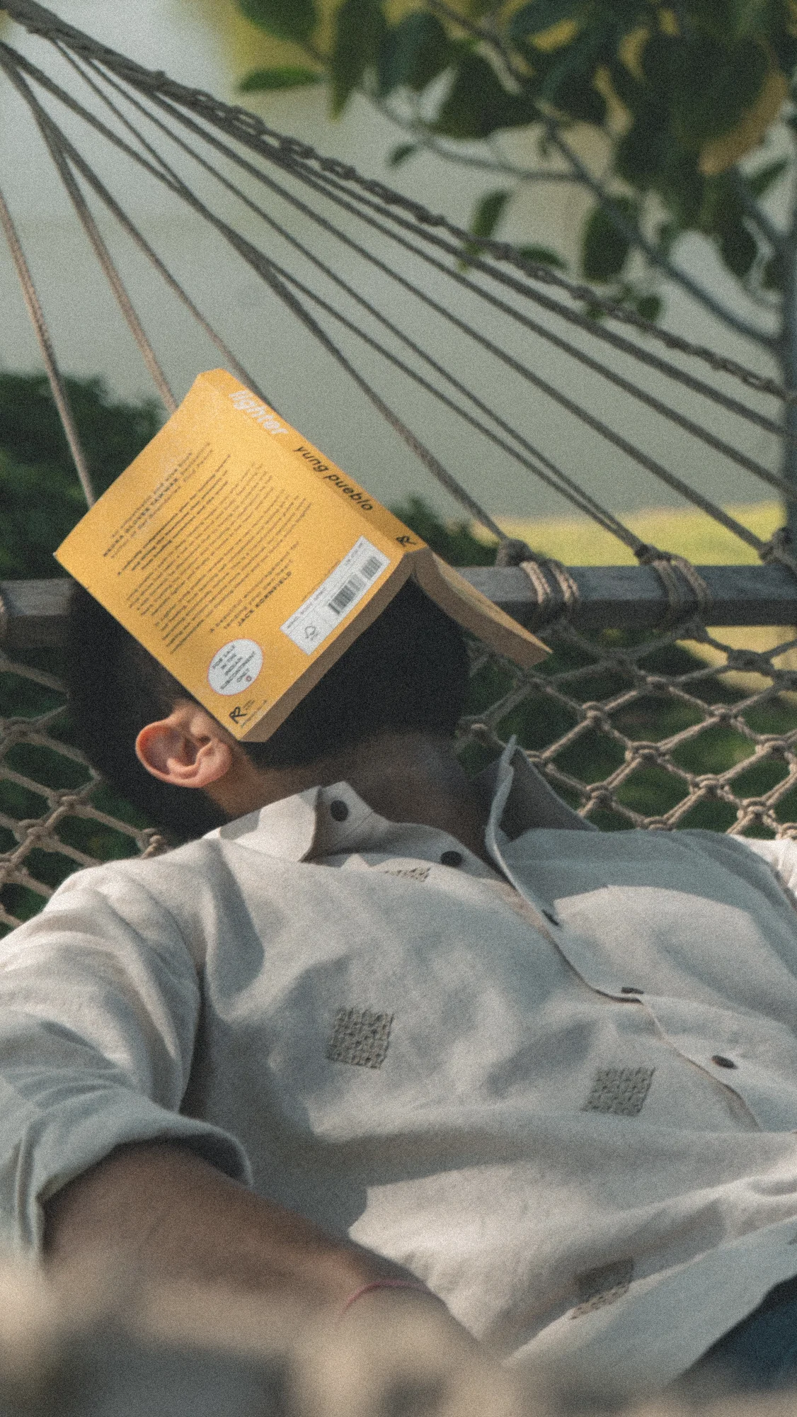 Terra — field hammock book